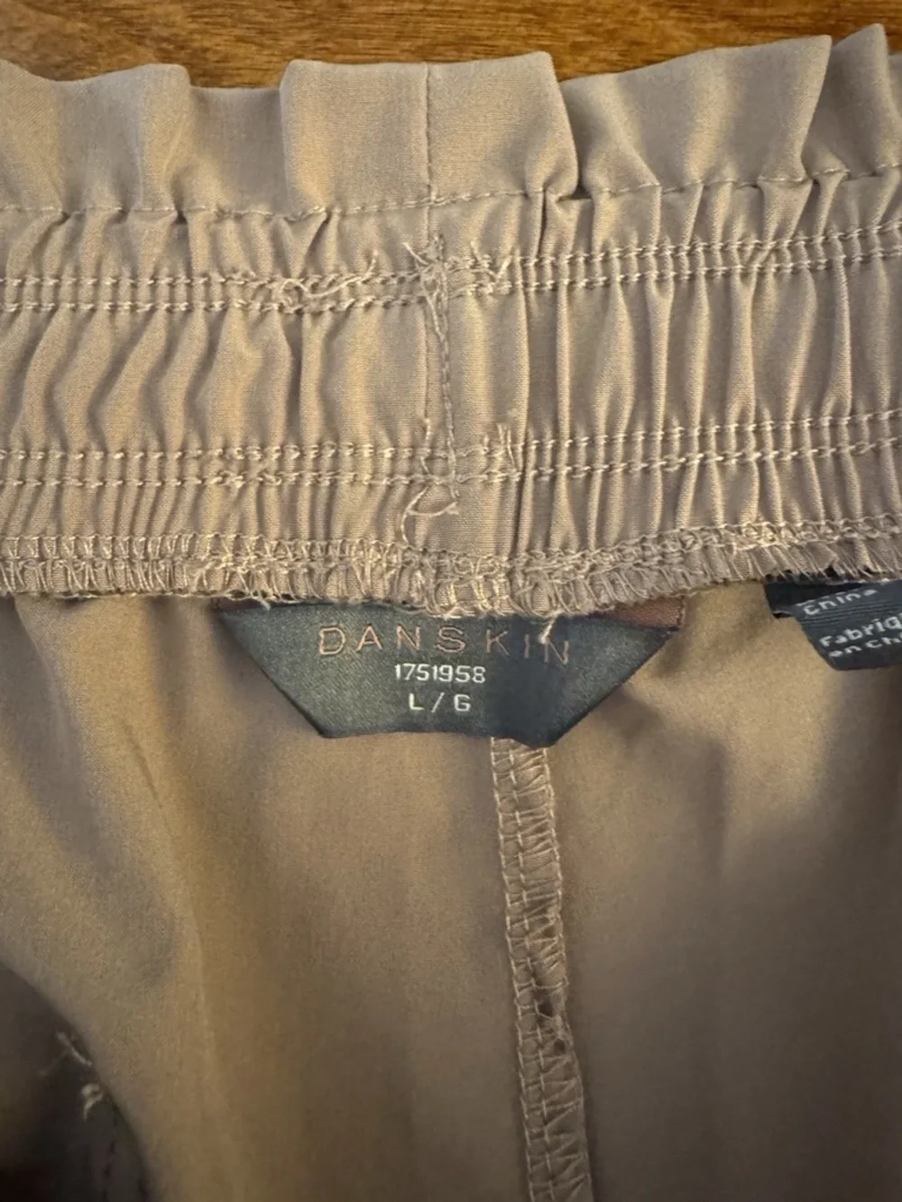 Danskin Large Solid Pink/Gray Pull-On Paperbog Shorts w/Drawstrings - EUC
